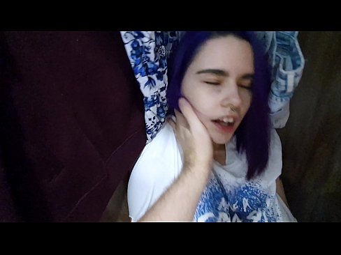 ❤️ Terjumpa adik saya di dalam almari dan membantunya merangkap ☑ Video seks pada kami ms.pornokey.ru